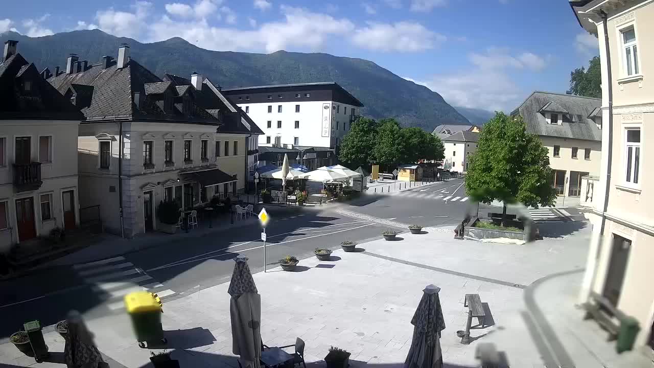 Place centrale à Bovec