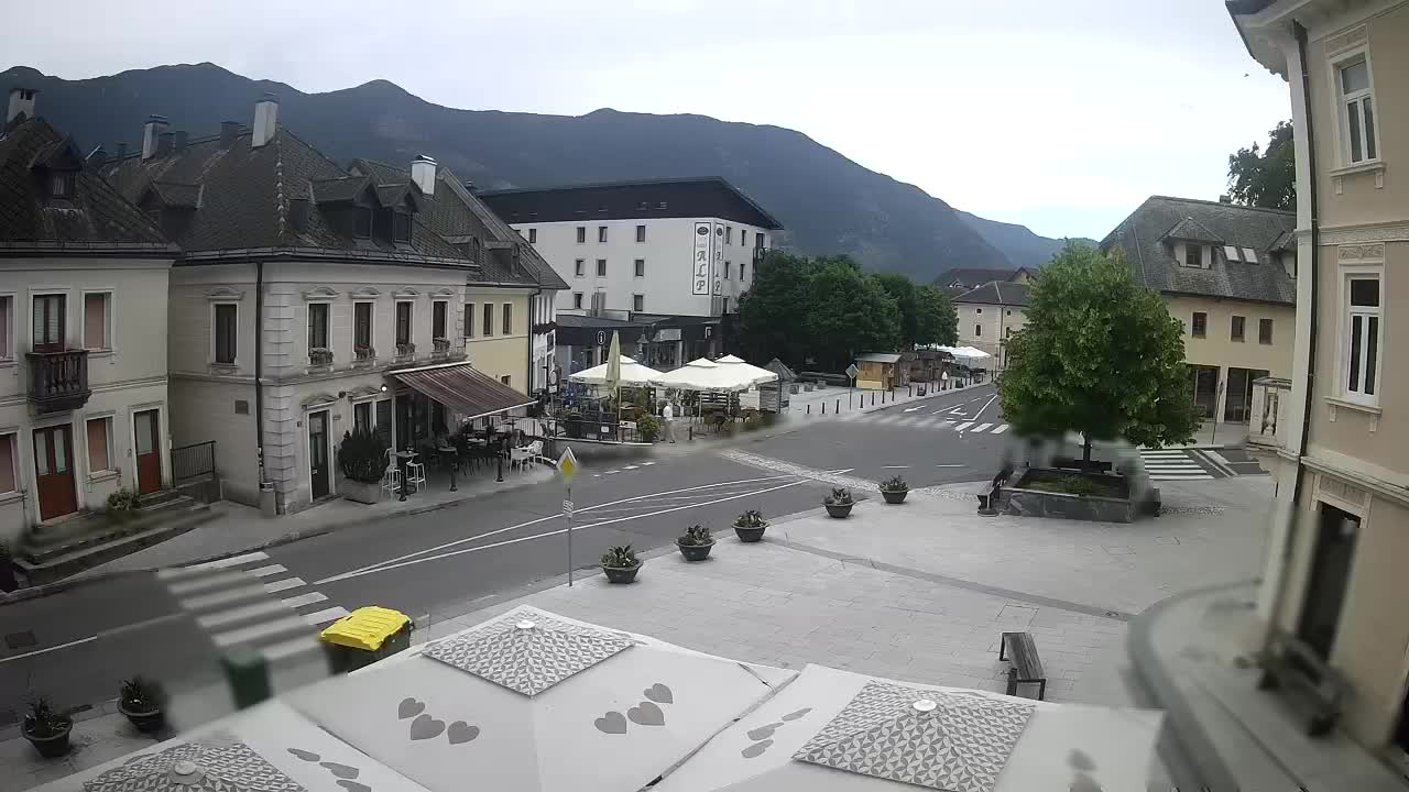 Place centrale à Bovec