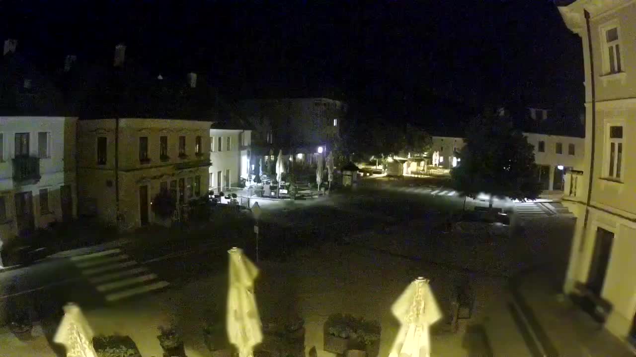 Place centrale à Bovec