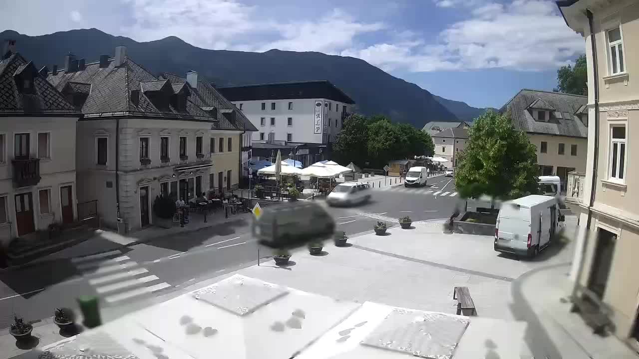 Glavni trg u Bovcu