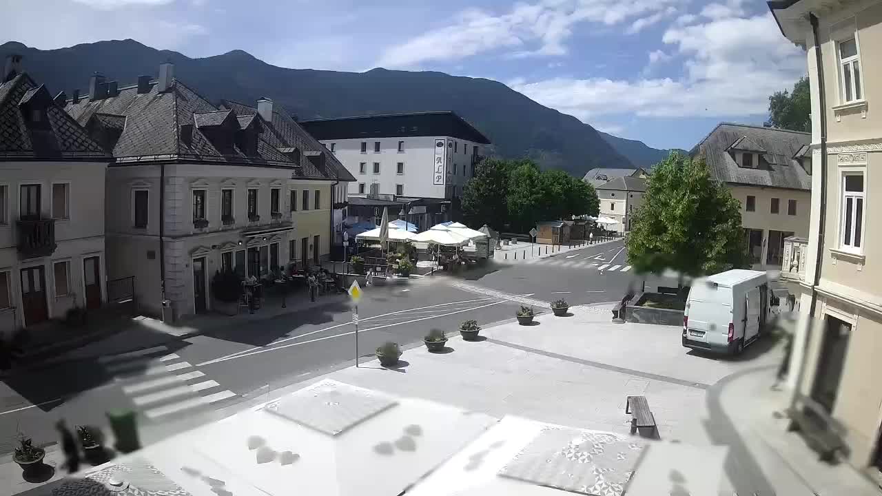 Glavni trg u Bovcu