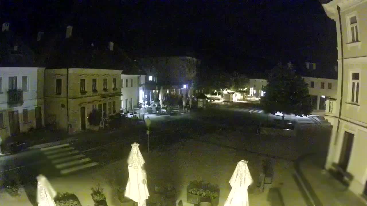 Place centrale à Bovec