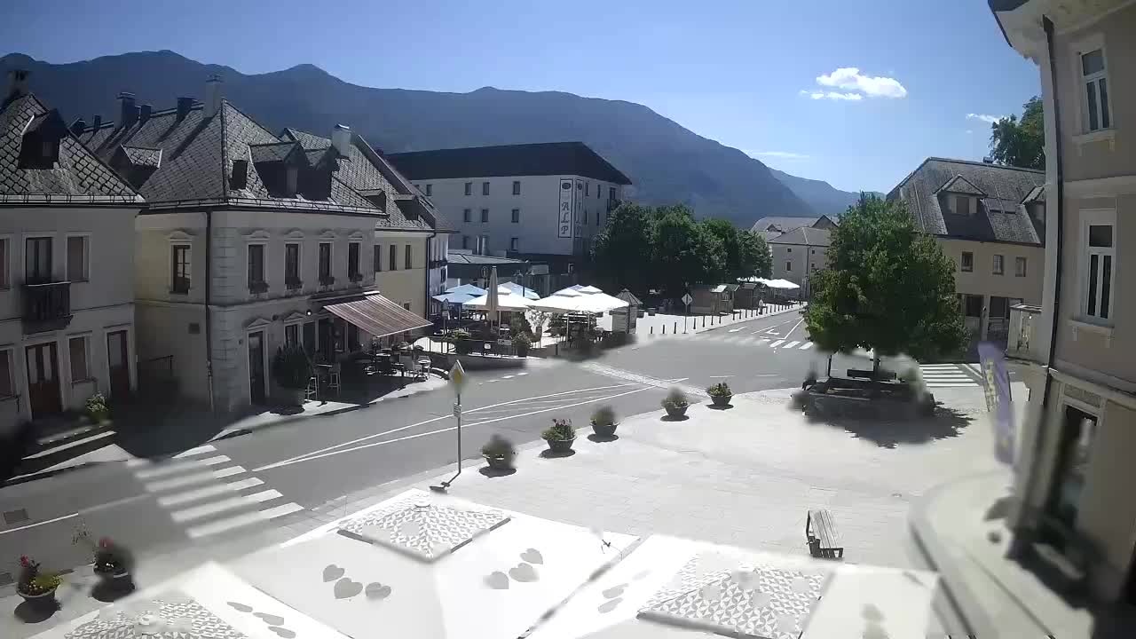 Place centrale à Bovec