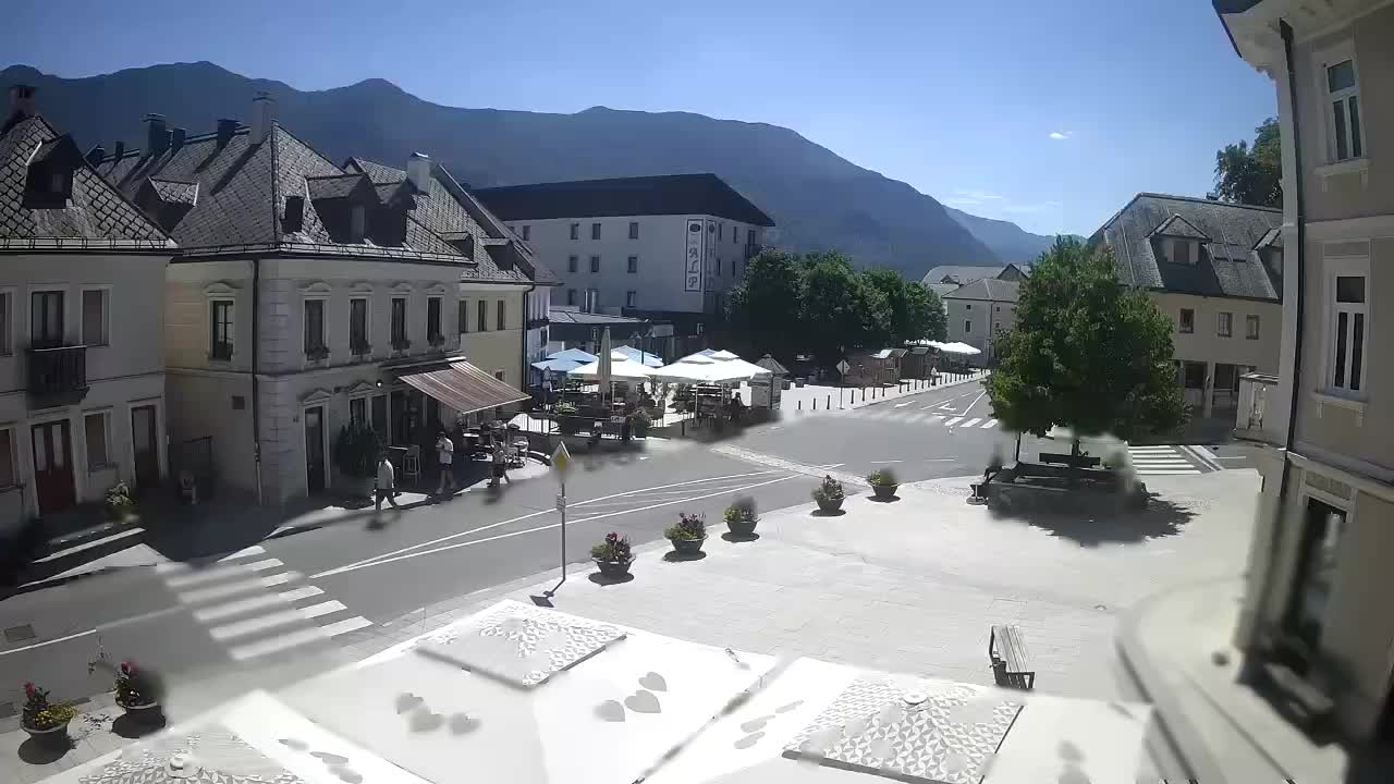 Place centrale à Bovec