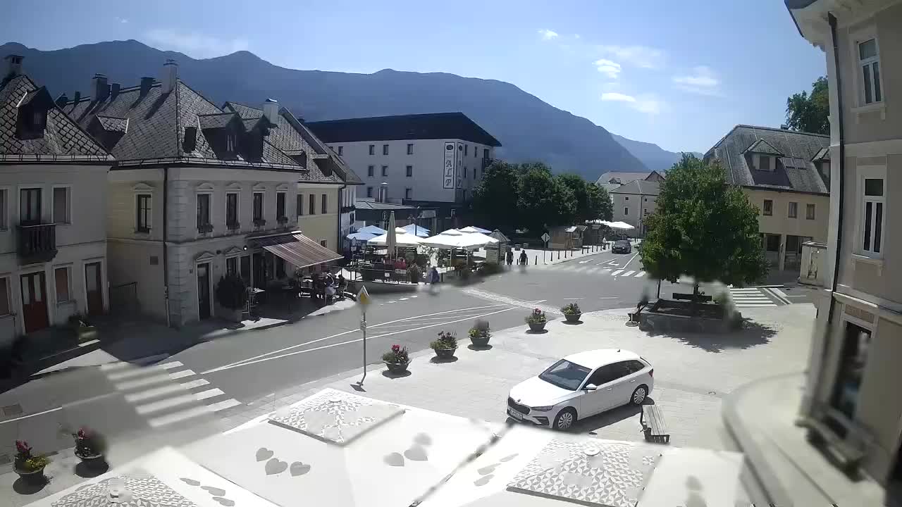 Glavni trg v Bovcu