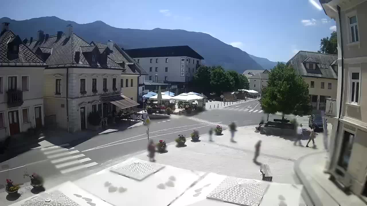 Glavni trg u Bovcu