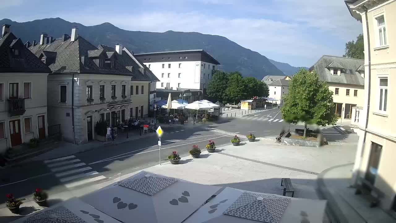 Place centrale à Bovec