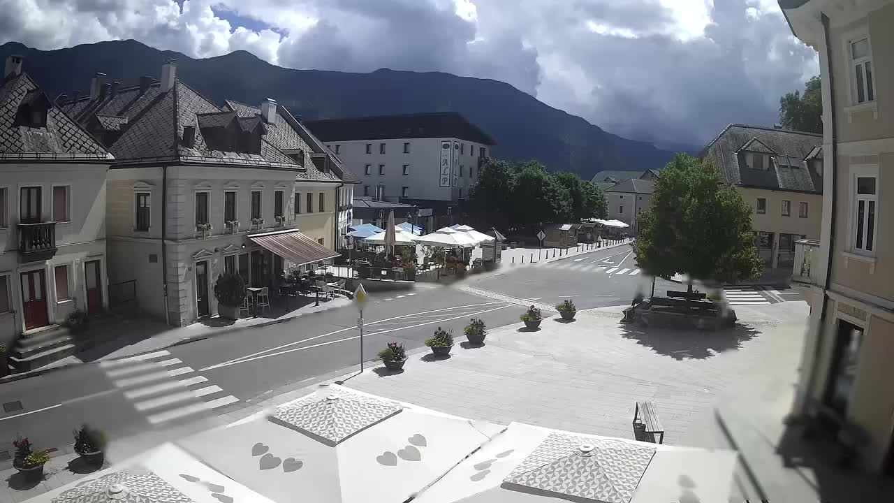 Glavni trg u Bovcu