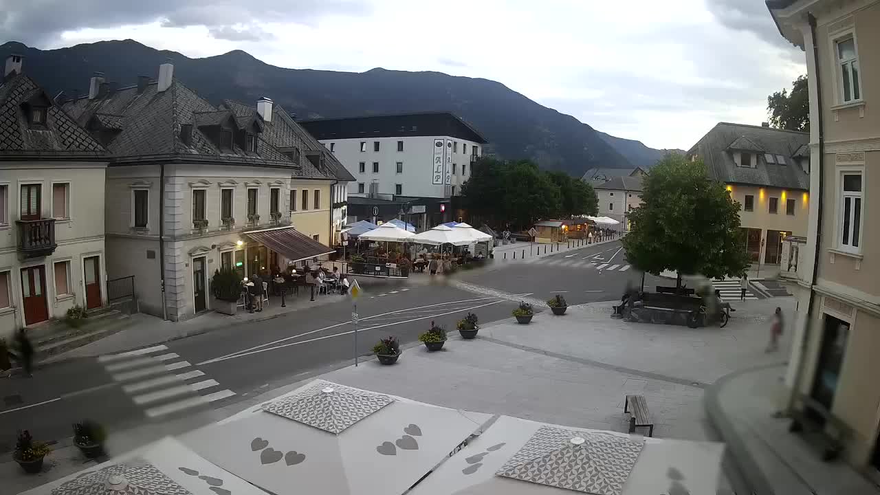 Place centrale à Bovec