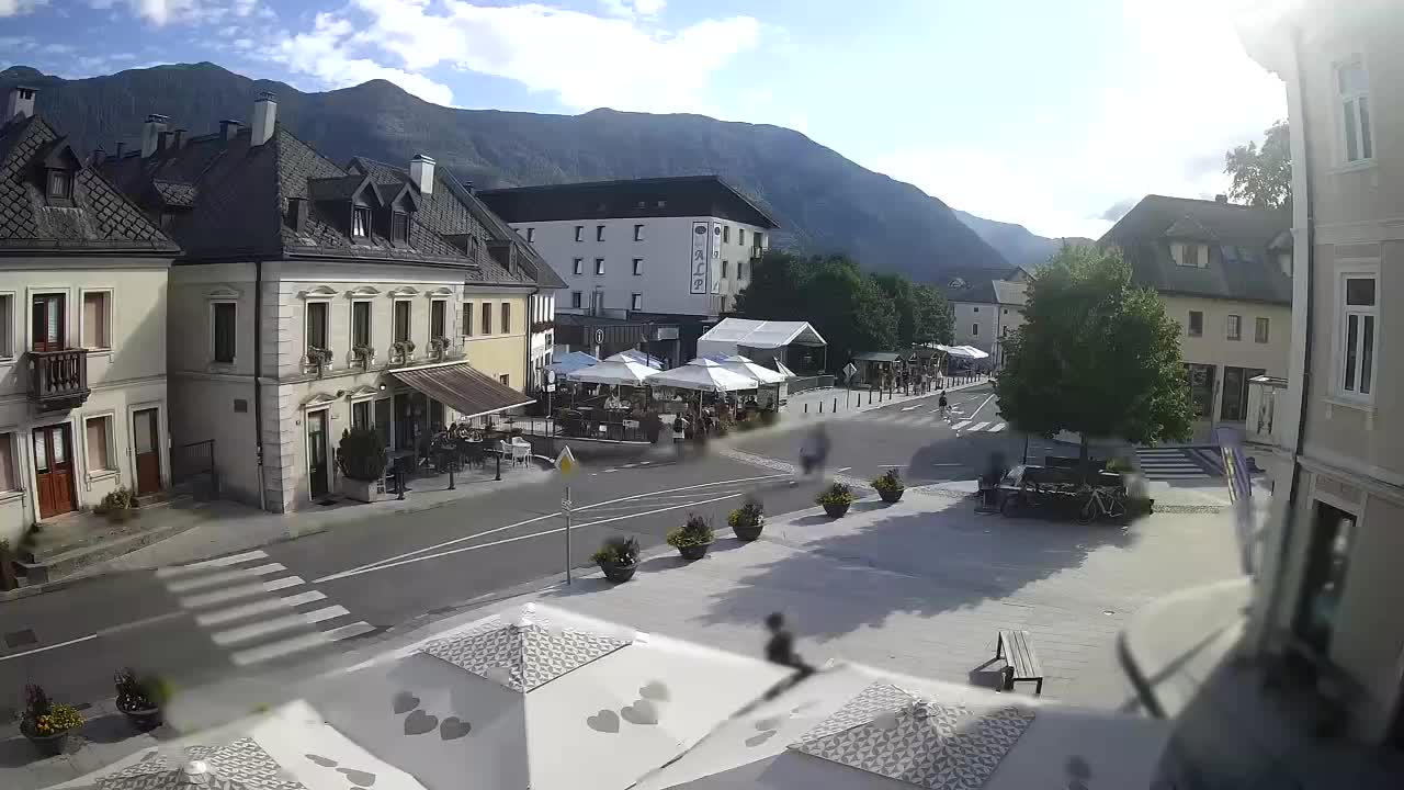 Glavni trg u Bovcu