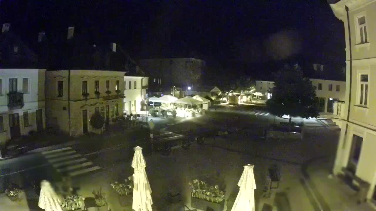 Glavni trg u Bovcu