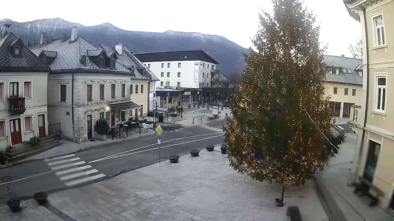 Place centrale à Bovec