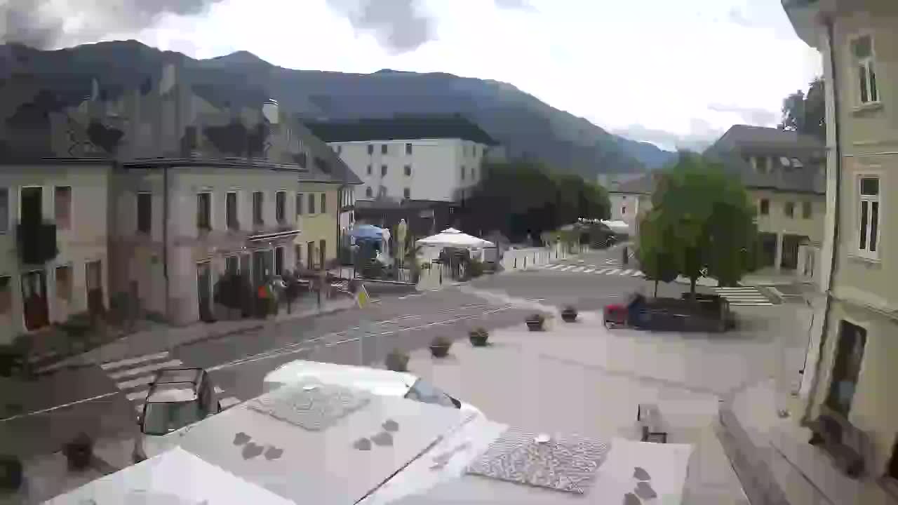 Place centrale à Bovec