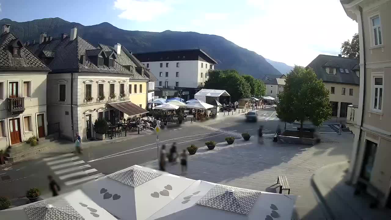 Place centrale à Bovec
