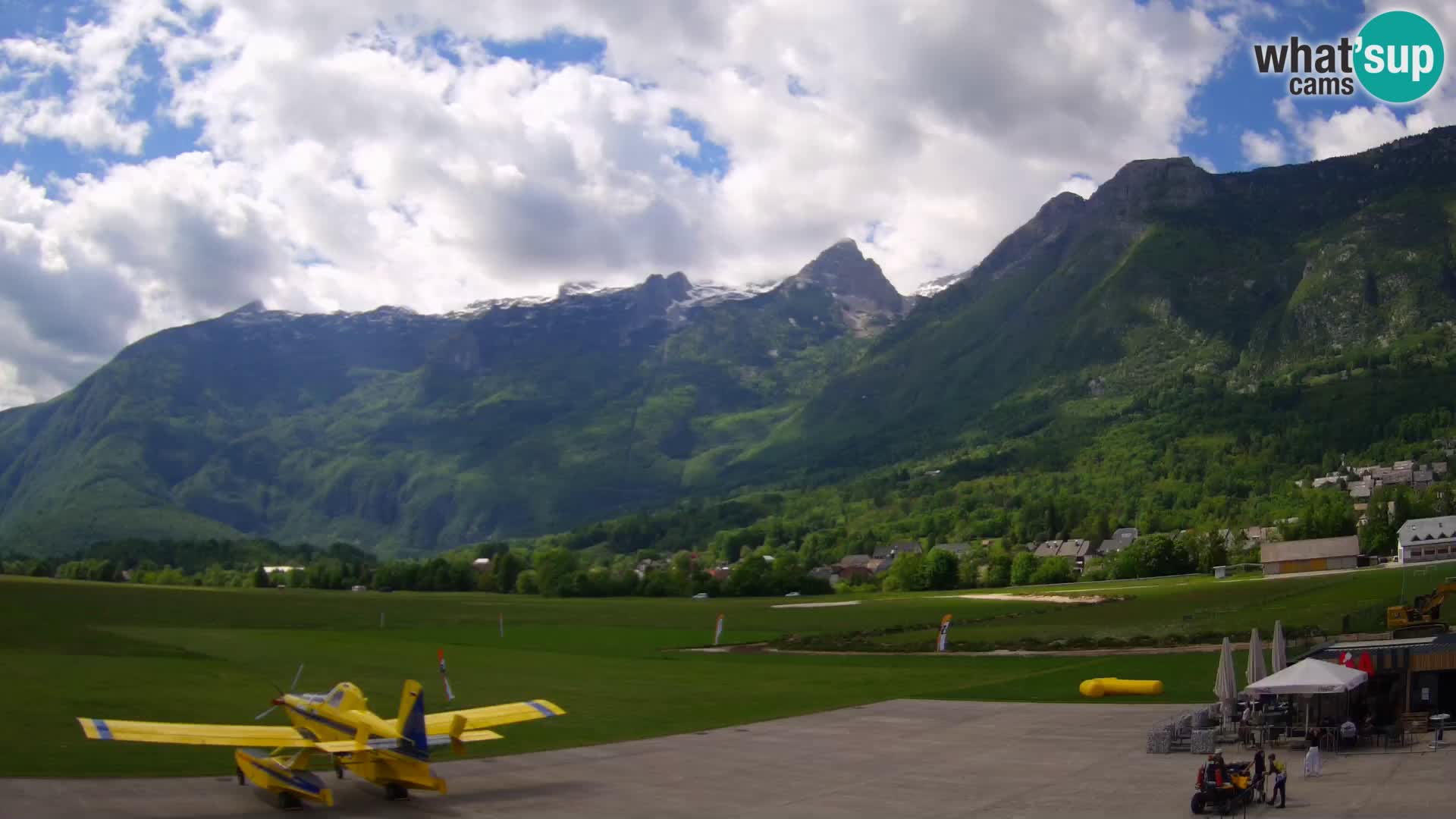 Webcam en direct Aéroport de Bovec – Vue sur Kanin