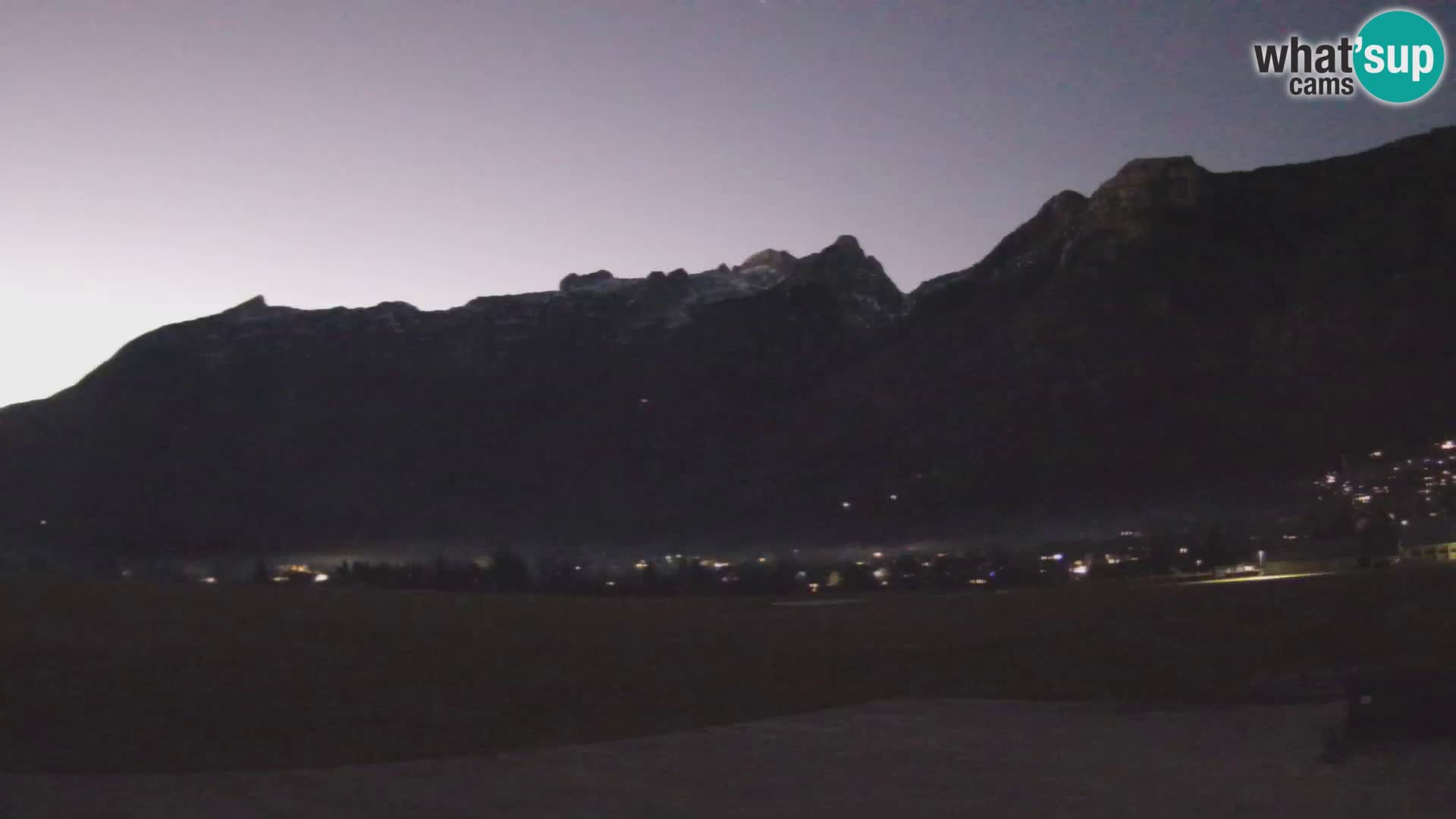 Webcam en direct Aéroport de Bovec – Vue sur Kanin