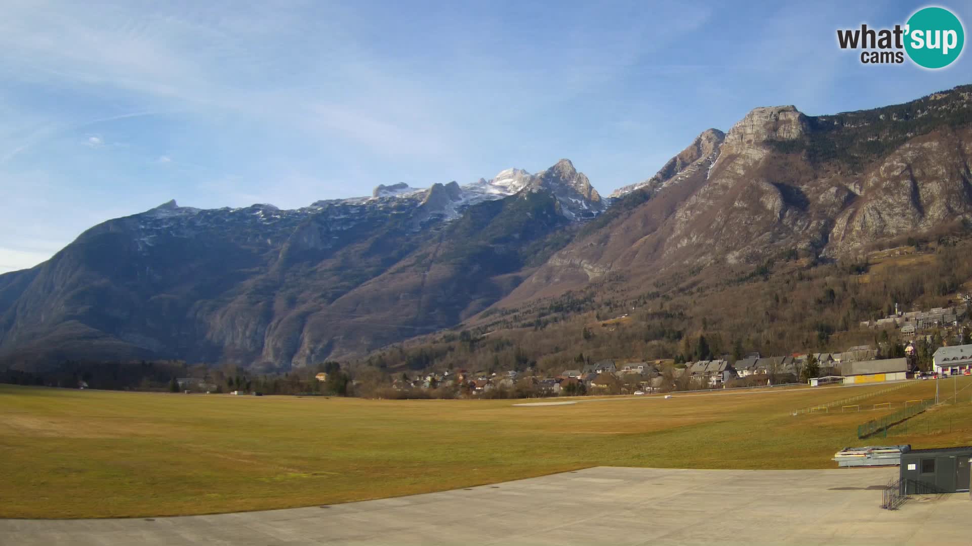 Webcam en direct Aéroport de Bovec – Vue sur Kanin