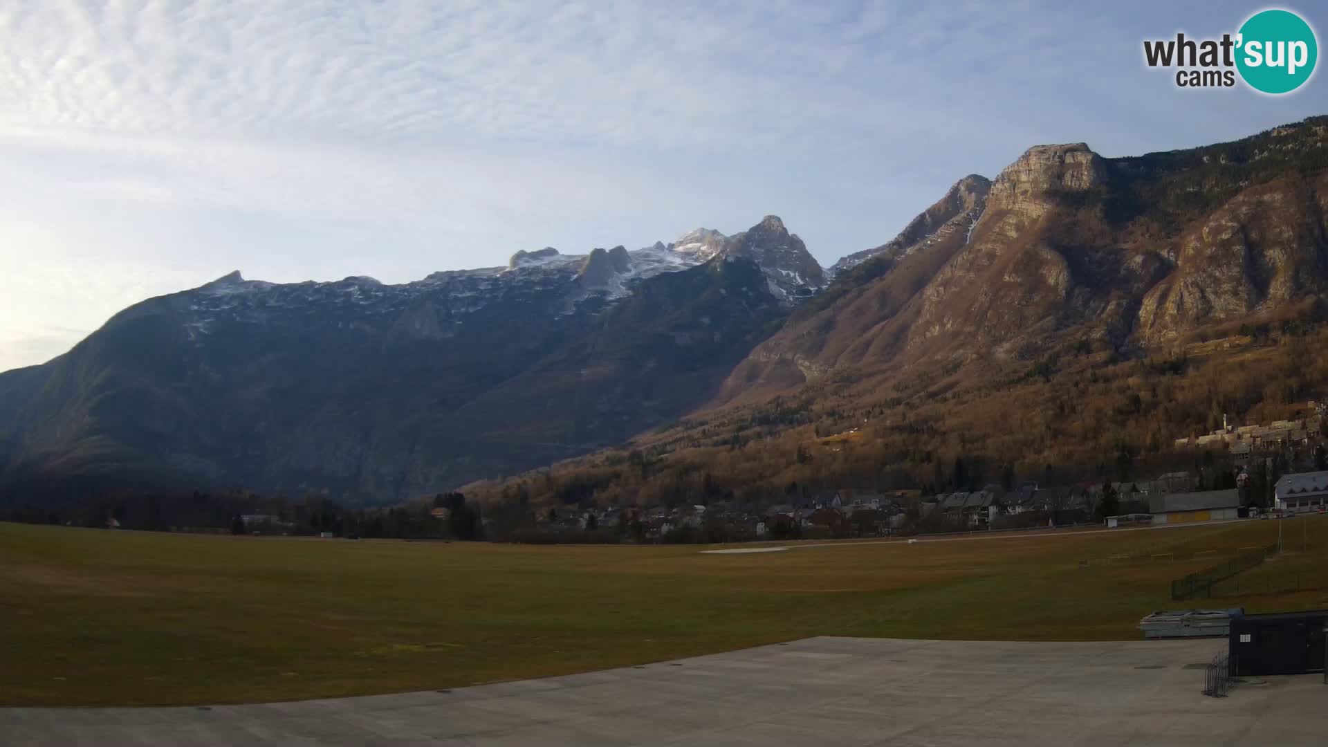 Webcam en direct Aéroport de Bovec – Vue sur Kanin