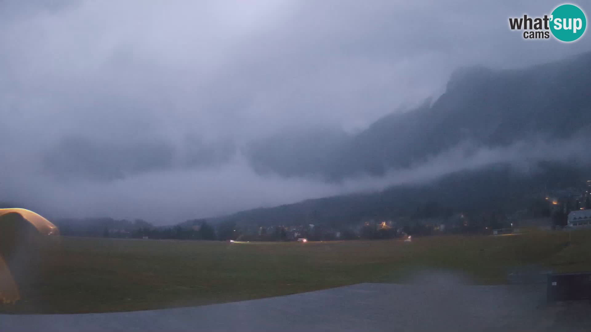 Live webcam Bovec airport – View to Kanin