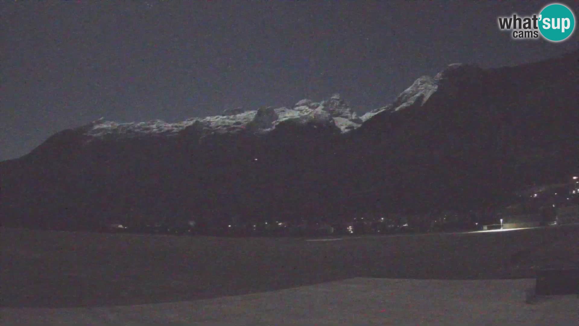 Live webcam Bovec airport – View to Kanin