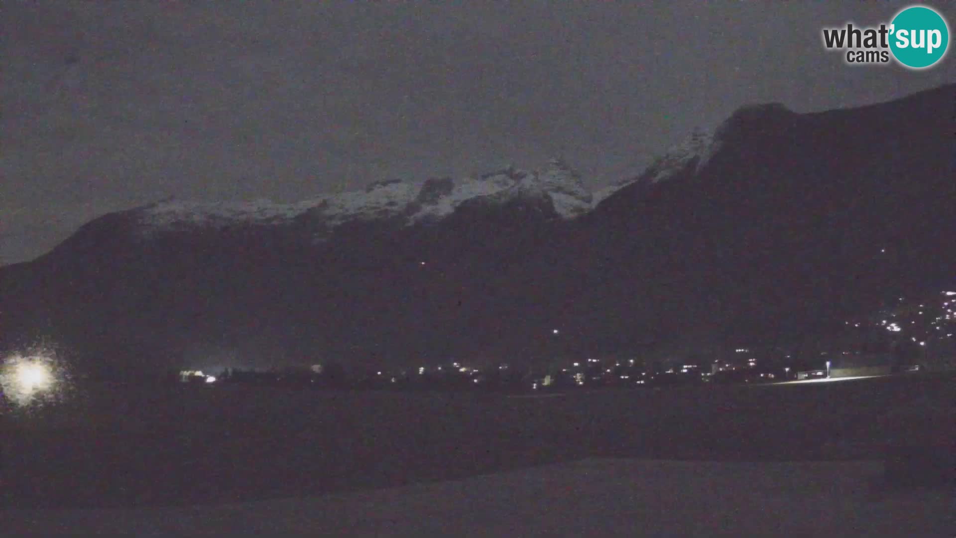 Live webcam Bovec airport – View to Kanin