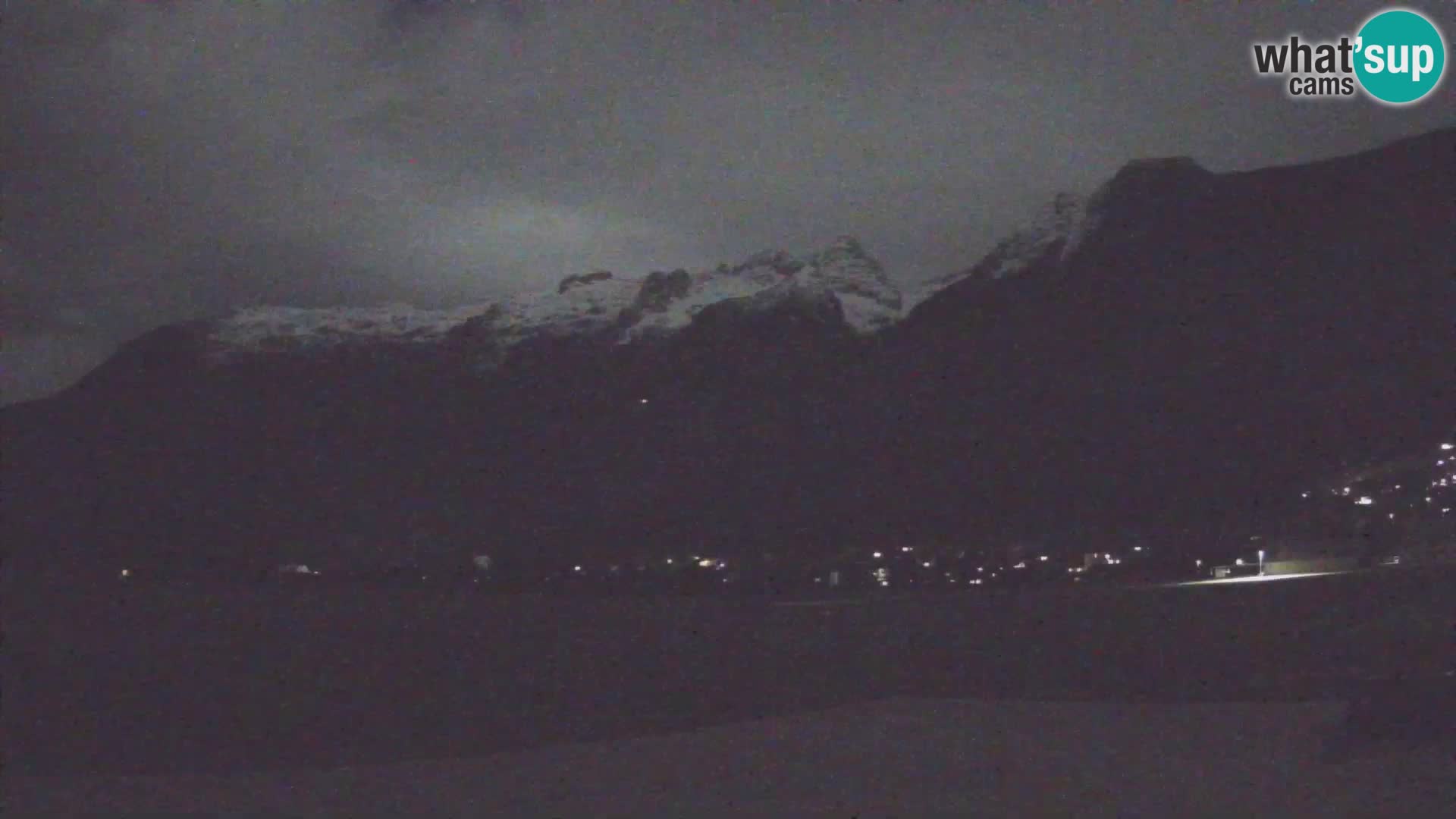 Live webcam Bovec airport – View to Kanin