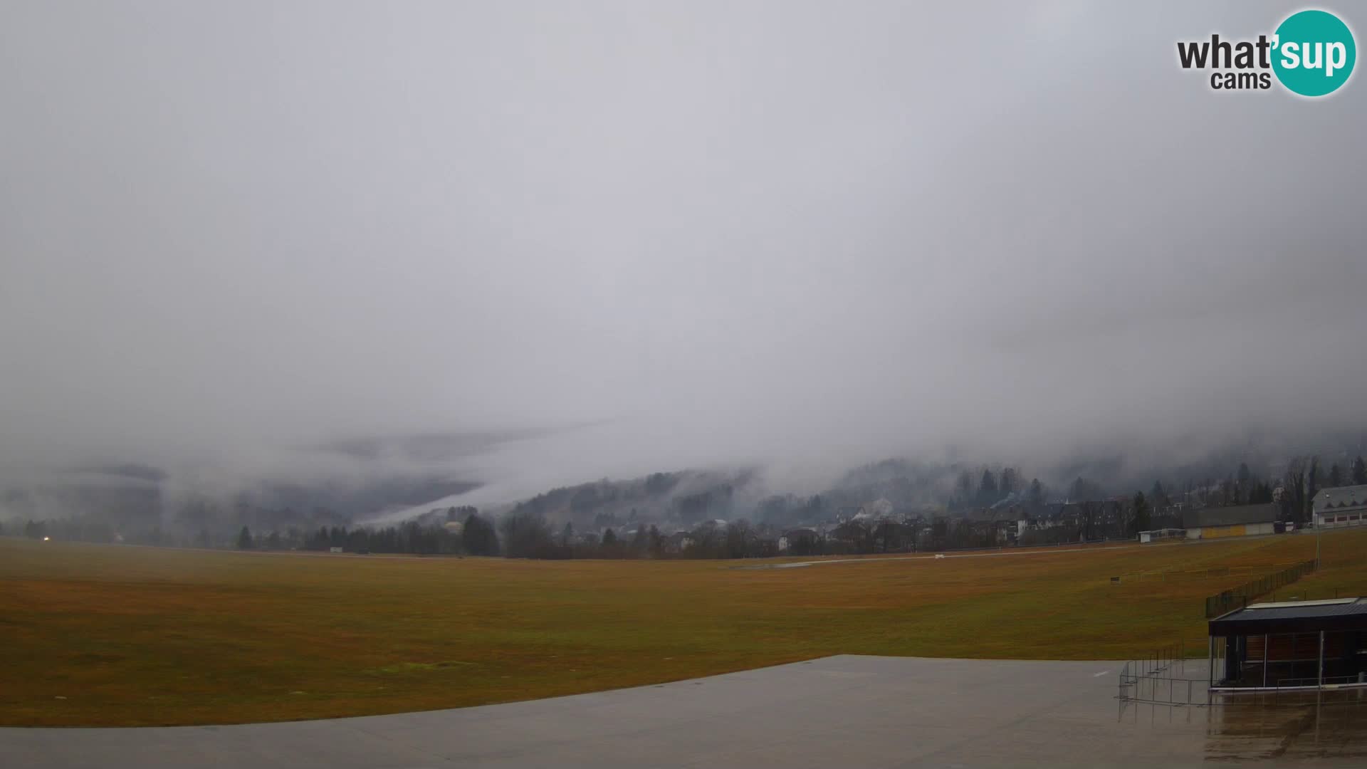 Cámara web en vivo Aeropuerto de Bovec – Vista a Kanin