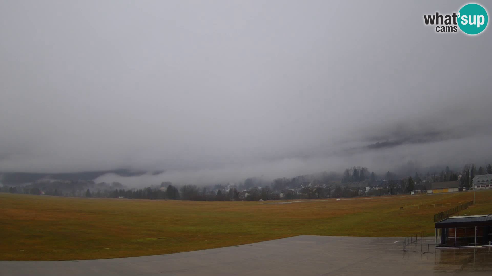 Cámara web en vivo Aeropuerto de Bovec – Vista a Kanin