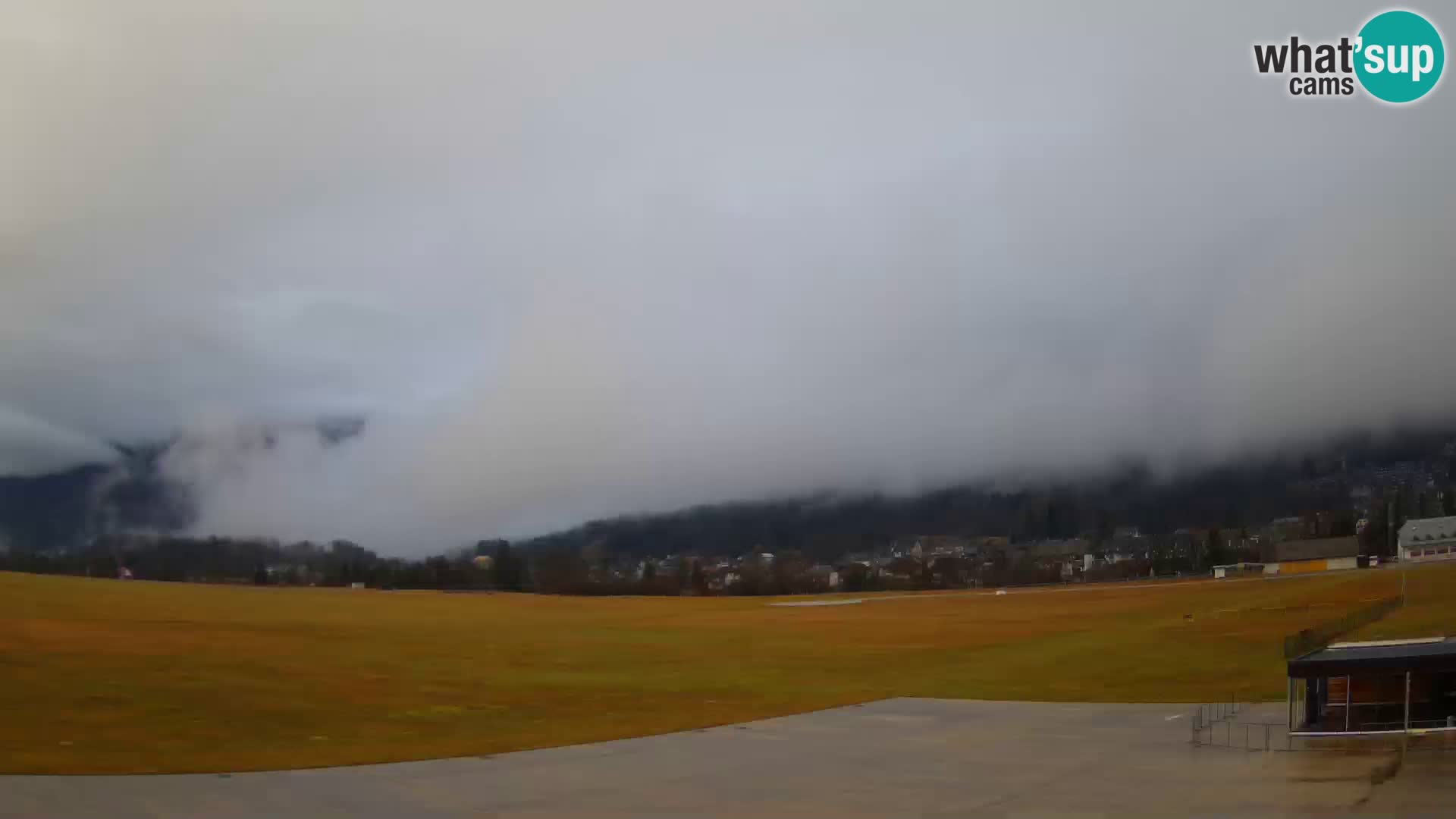 Cámara web en vivo Aeropuerto de Bovec – Vista a Kanin