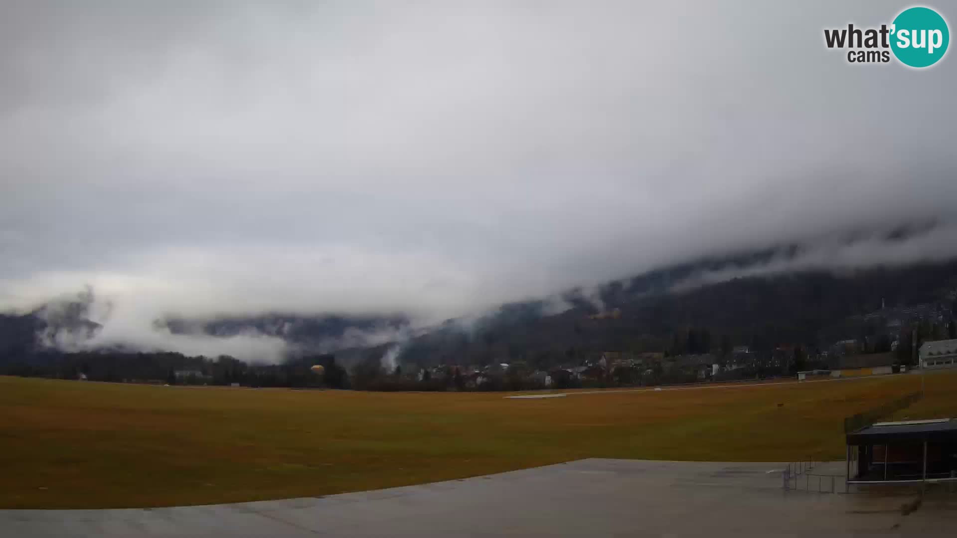 Cámara web en vivo Aeropuerto de Bovec – Vista a Kanin