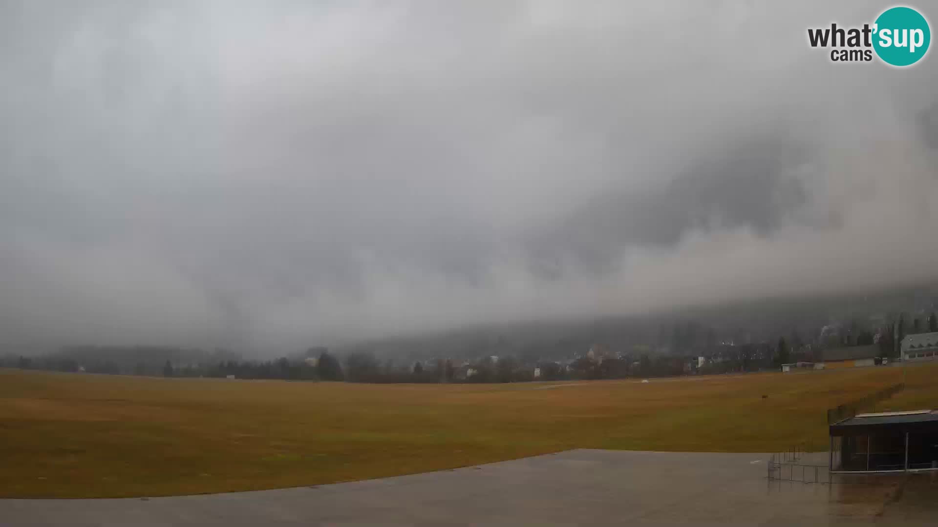 Cámara web en vivo Aeropuerto de Bovec – Vista a Kanin