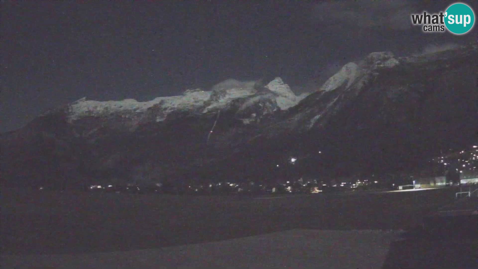 Live webcam Bovec airport – View to Kanin