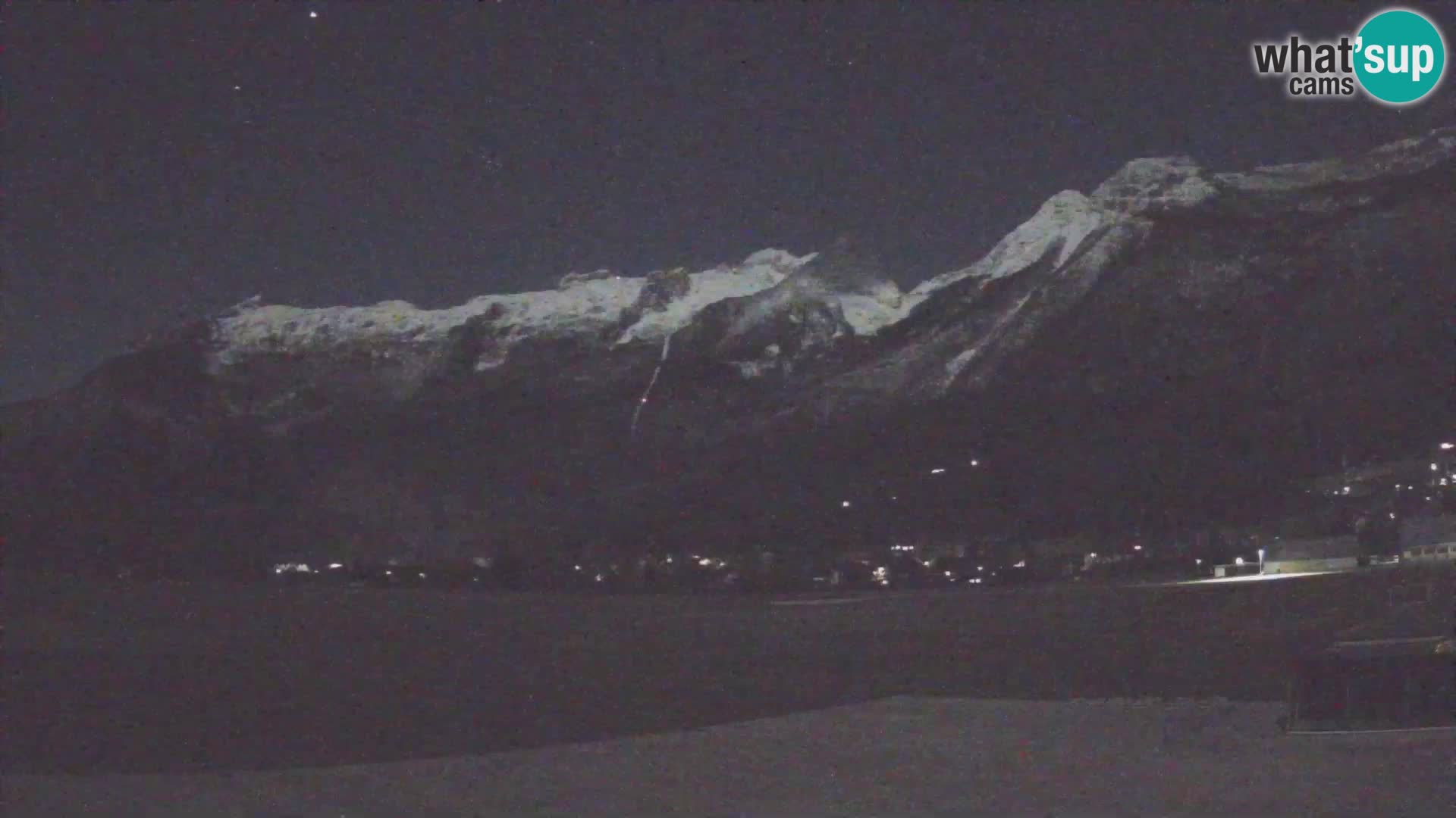 Webcam en direct Aéroport de Bovec – Vue sur Kanin