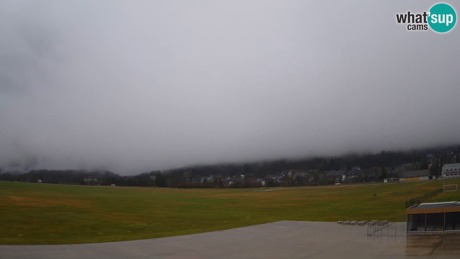 Cámara web en vivo Aeropuerto de Bovec – Vista a Kanin