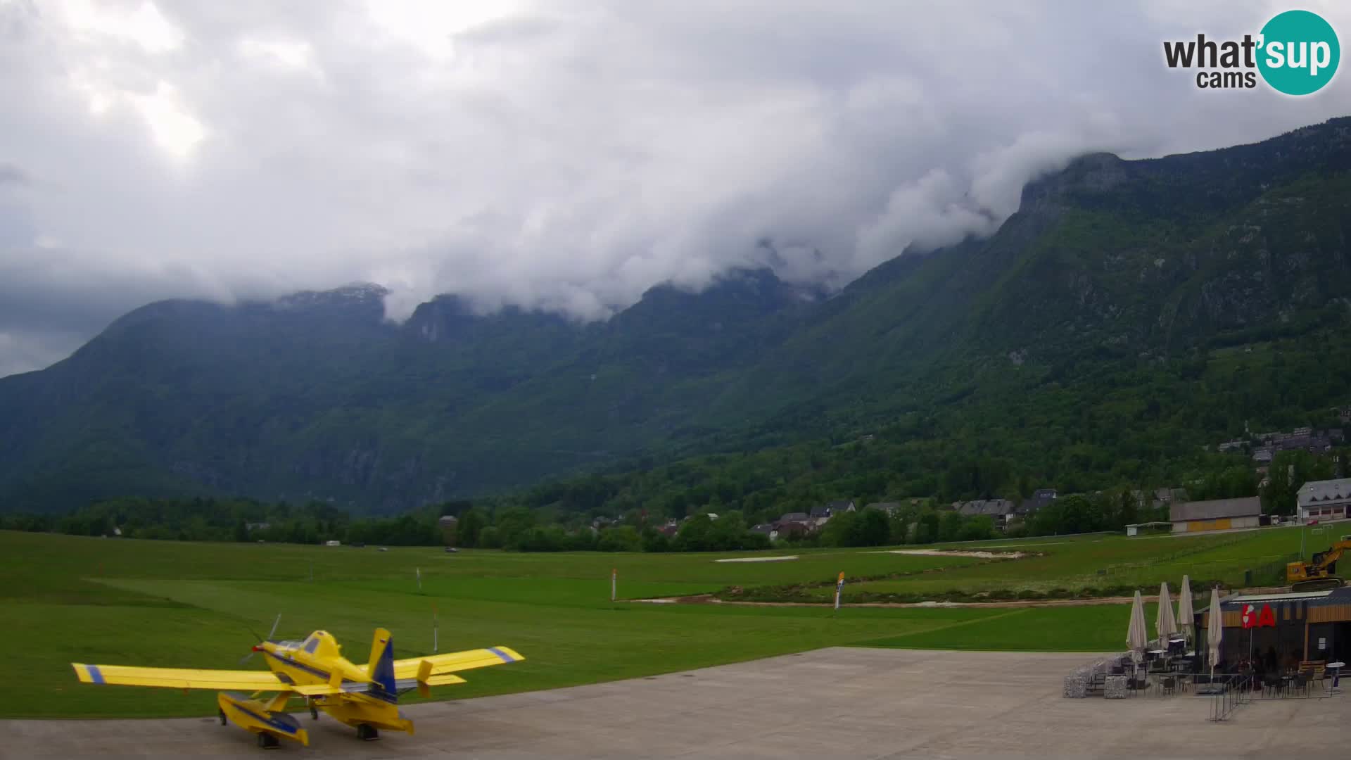 Cámara web en vivo Aeropuerto de Bovec – Vista a Kanin