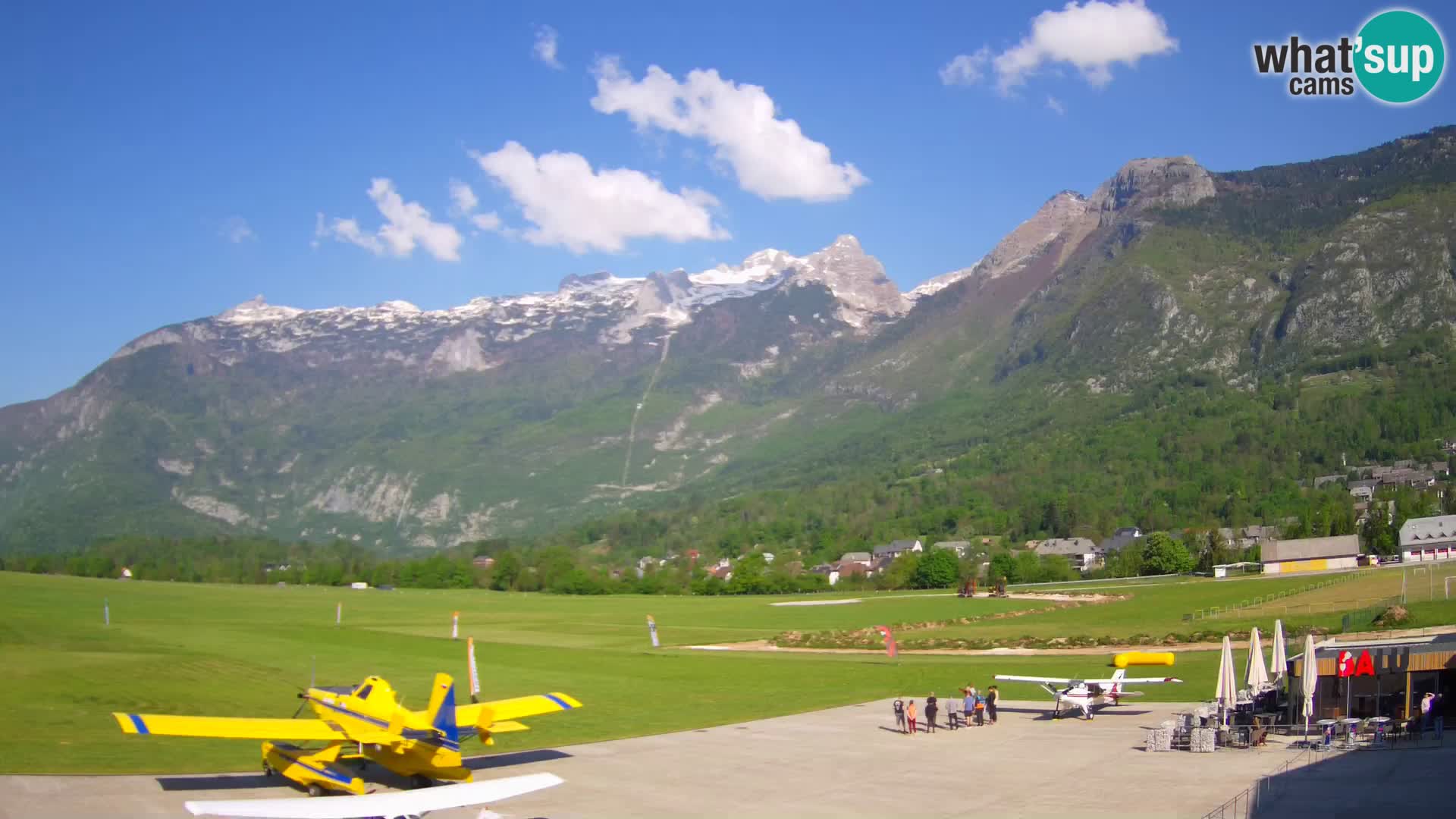 Live webcam Bovec airport – View to Kanin