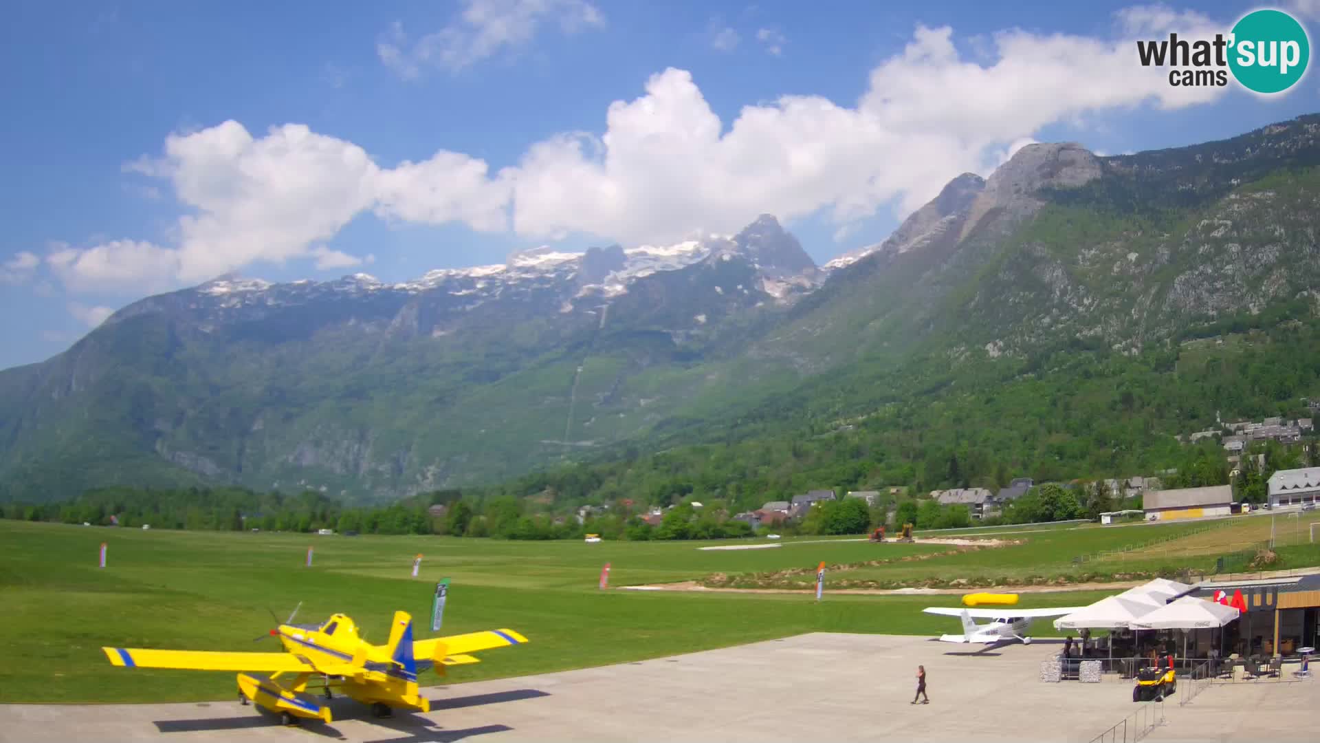 Webcam en direct Aéroport de Bovec – Vue sur Kanin