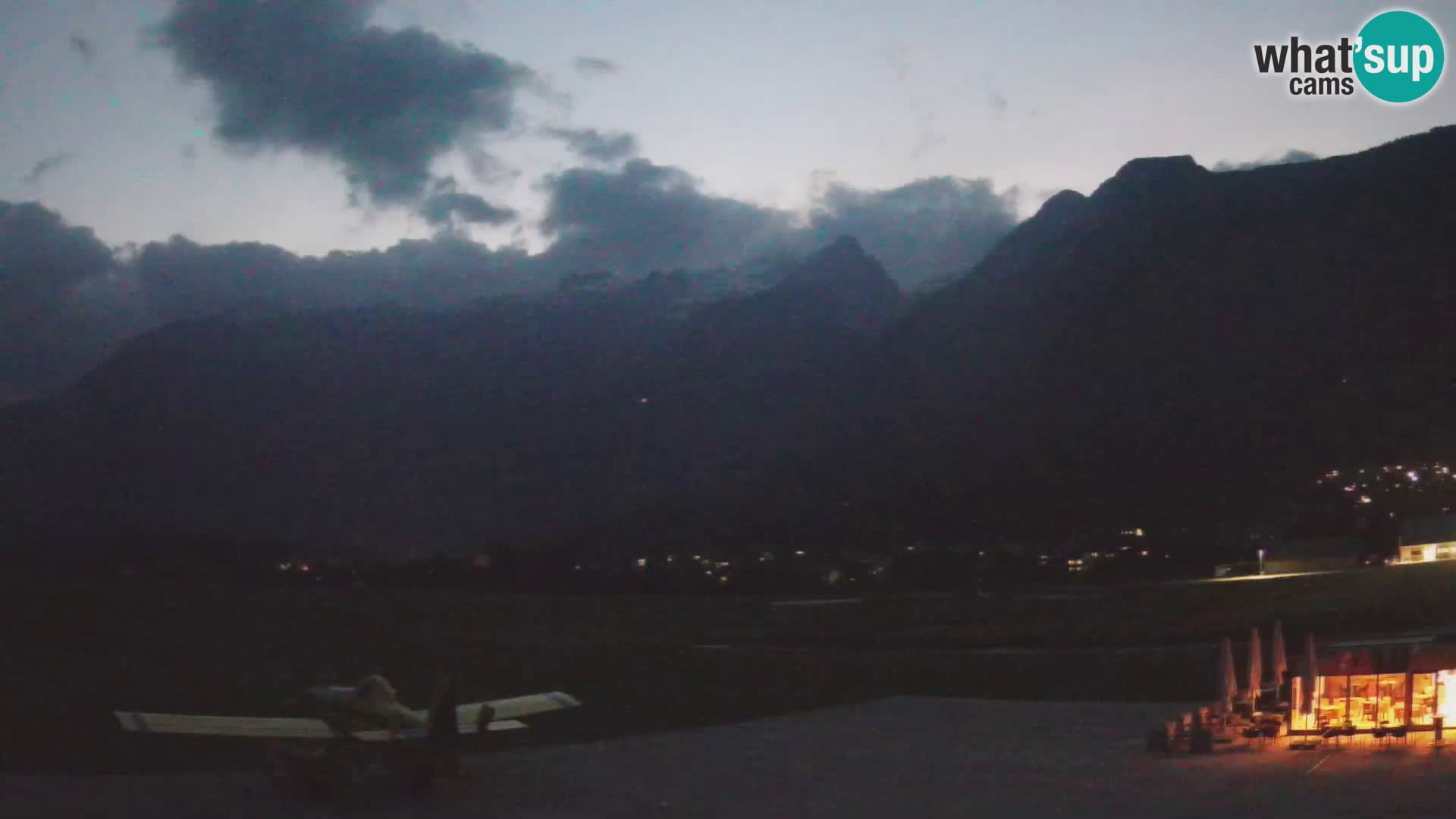 Webcam en direct Aéroport de Bovec – Vue sur Kanin