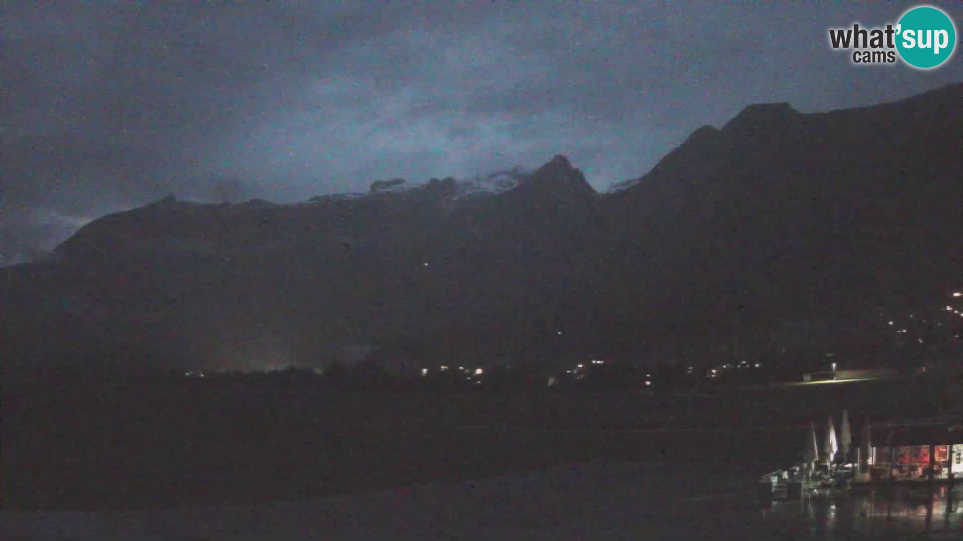Webcam en direct Aéroport de Bovec – Vue sur Kanin
