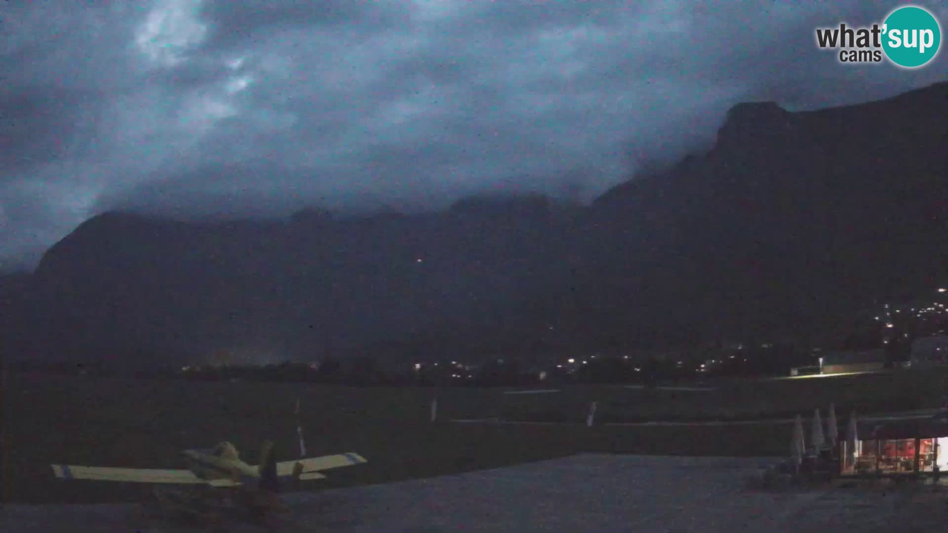 Cámara web en vivo Aeropuerto de Bovec – Vista a Kanin