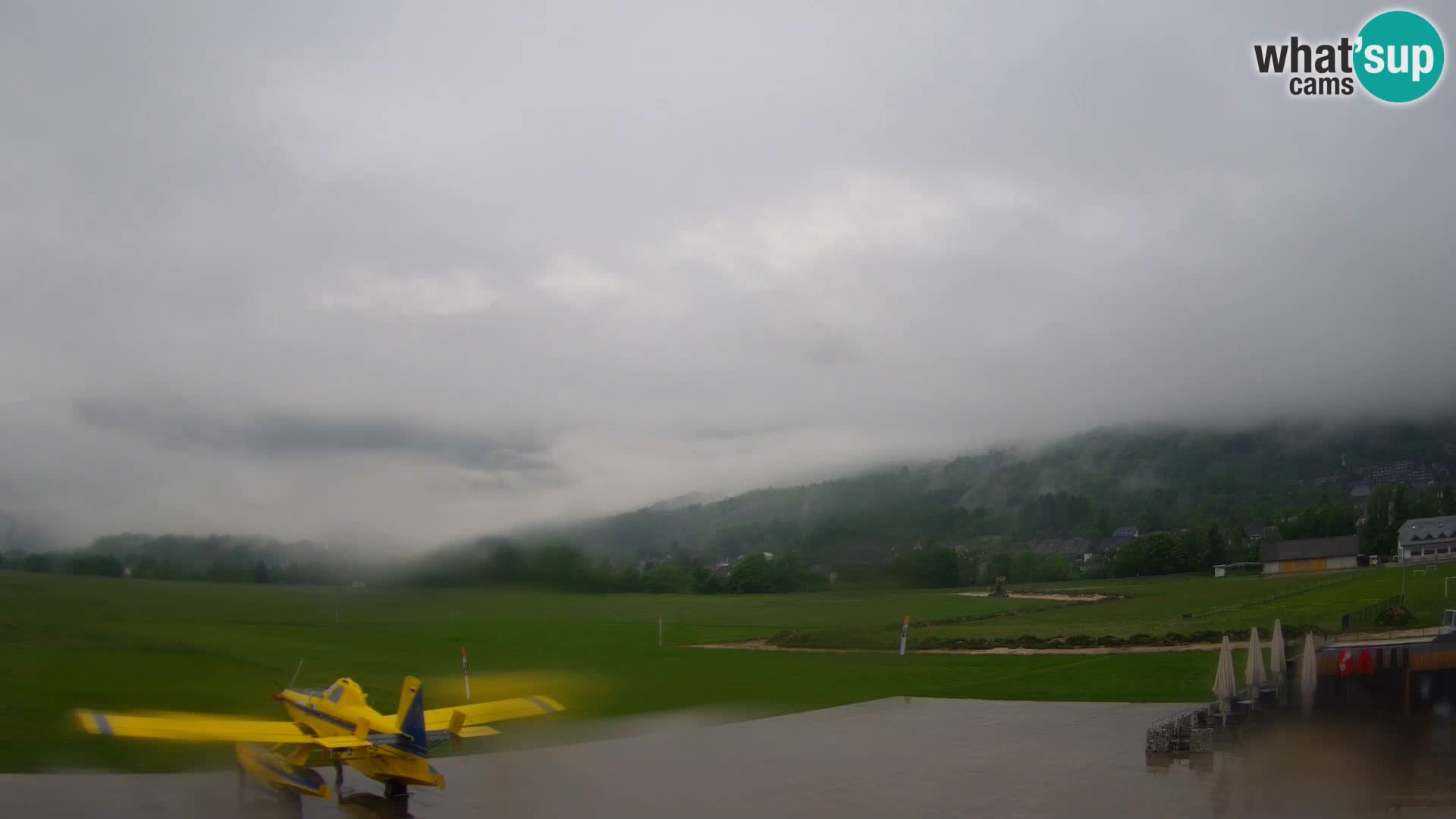 Webcam en direct Aéroport de Bovec – Vue sur Kanin