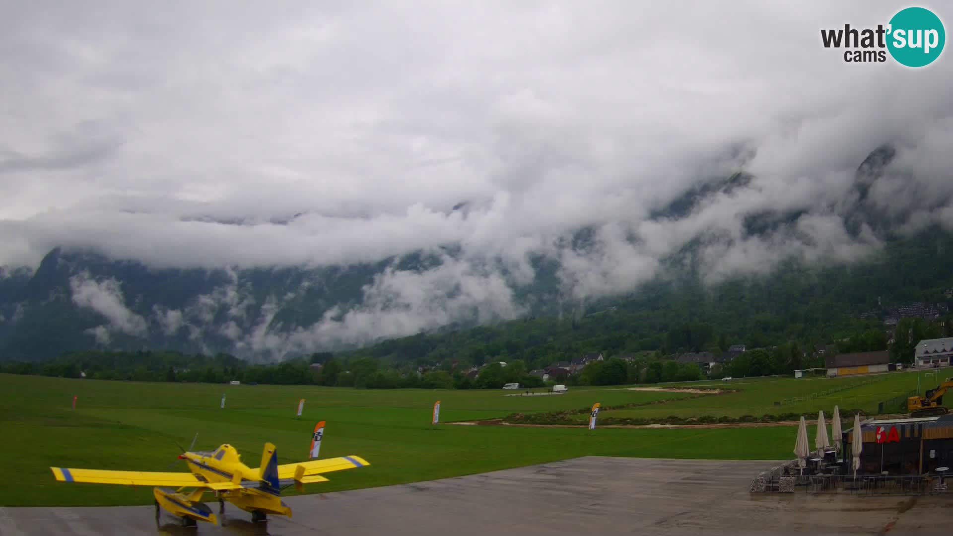 Live webcam Bovec airport – View to Kanin
