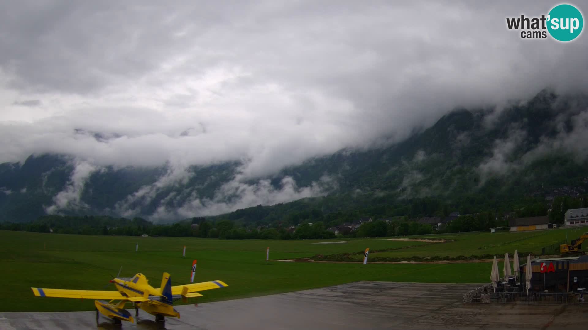 Cámara web en vivo Aeropuerto de Bovec – Vista a Kanin