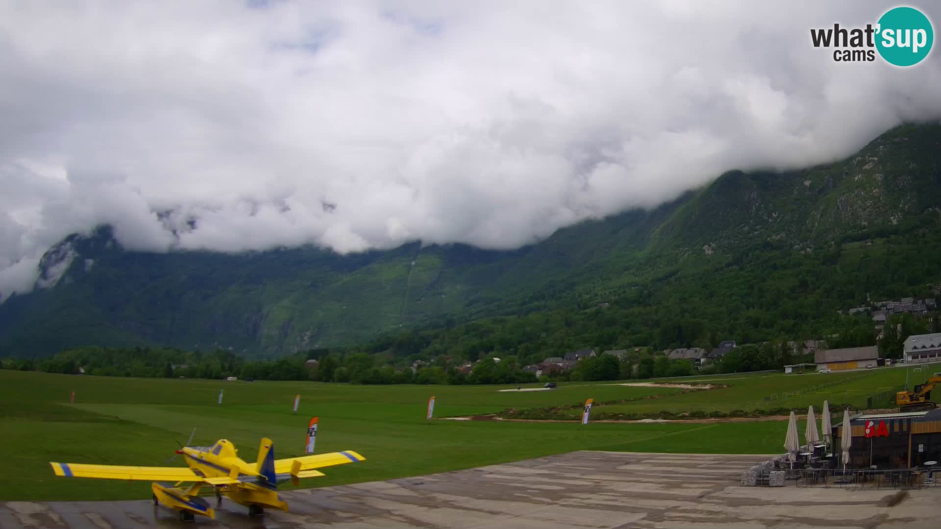 Cámara web en vivo Aeropuerto de Bovec – Vista a Kanin