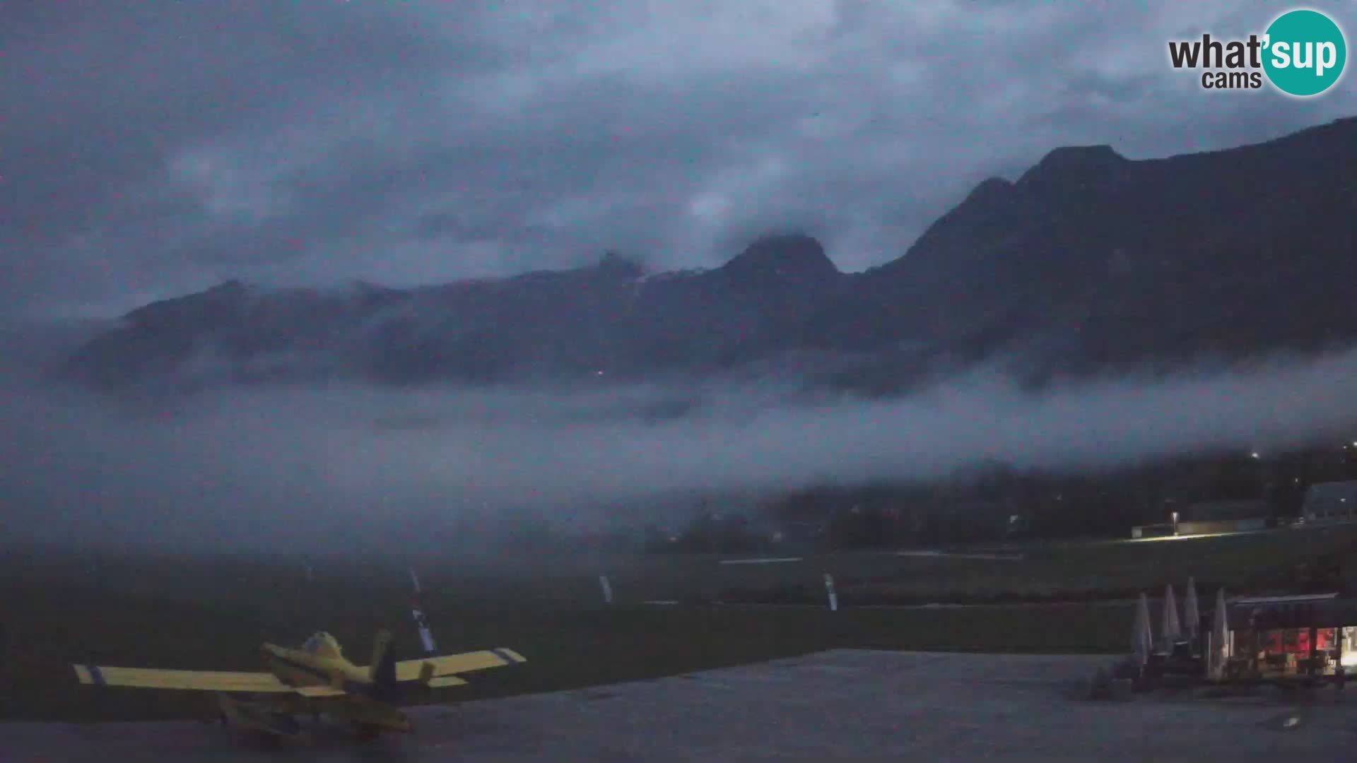 Webcam en direct Aéroport de Bovec – Vue sur Kanin