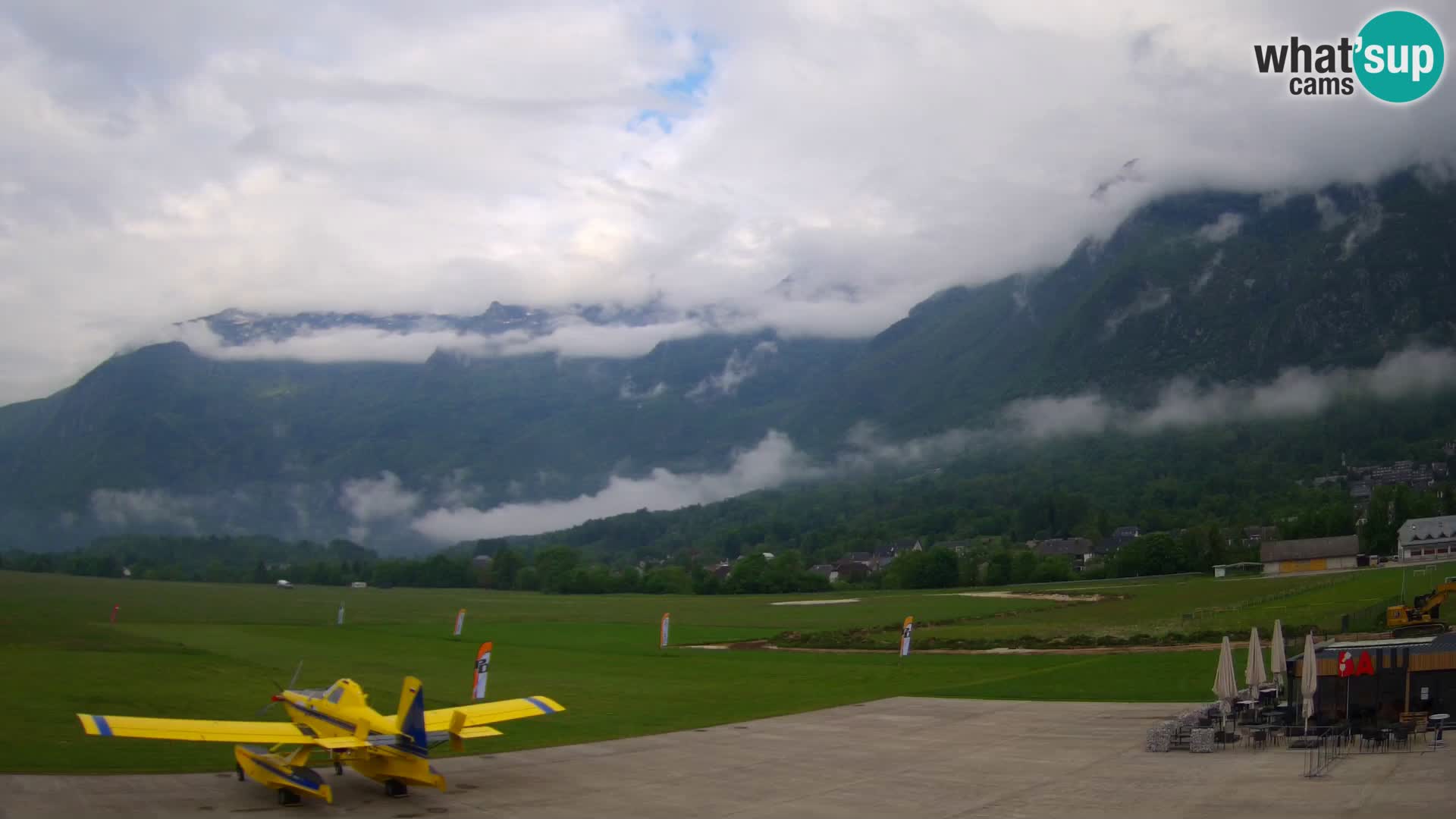Webcam en direct Aéroport de Bovec – Vue sur Kanin
