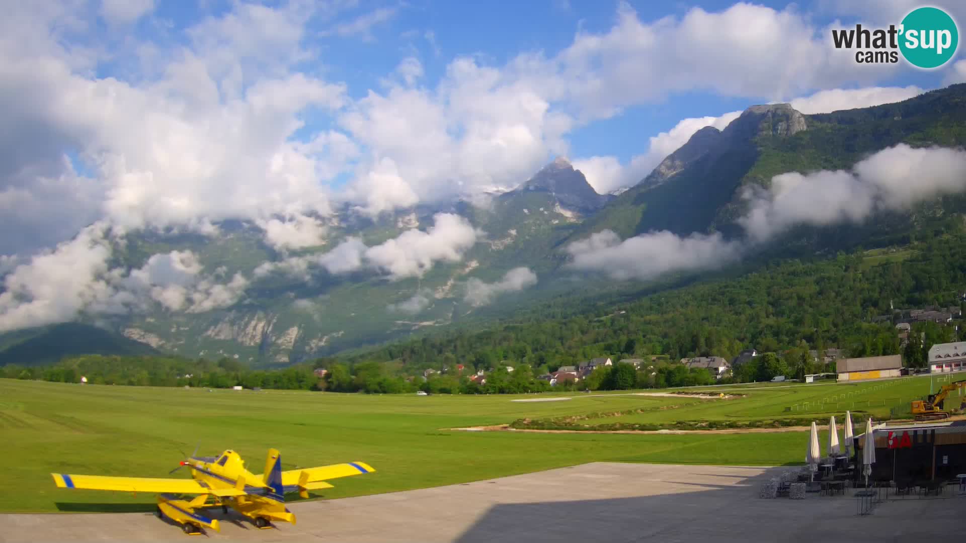 Webcam en direct Aéroport de Bovec – Vue sur Kanin