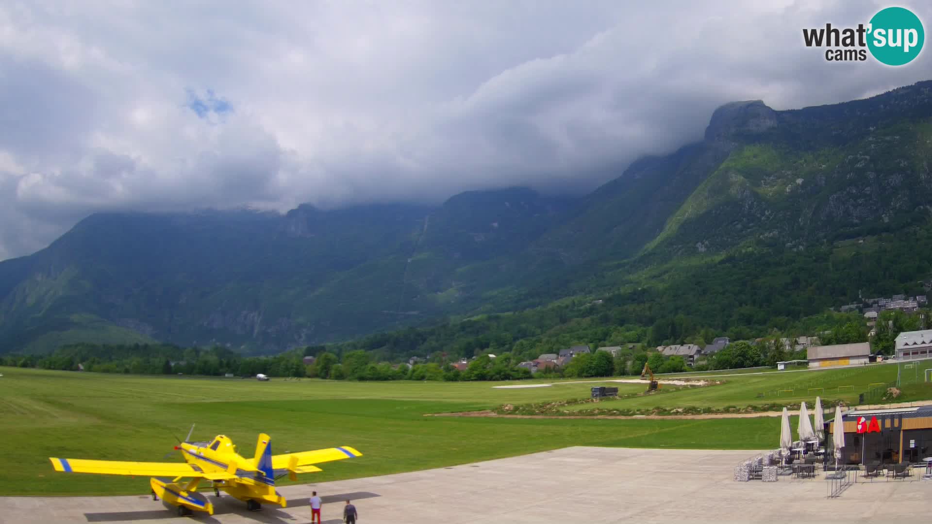 Cámara web en vivo Aeropuerto de Bovec – Vista a Kanin