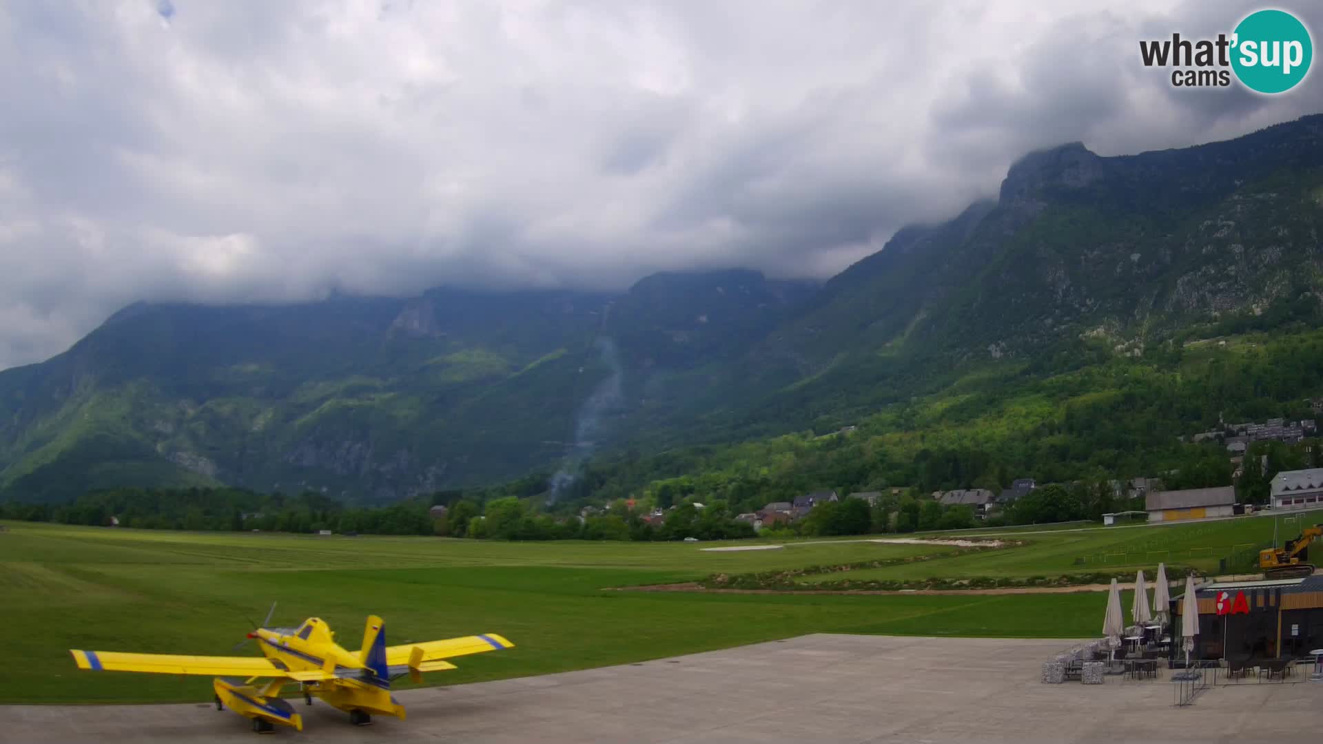 Cámara web en vivo Aeropuerto de Bovec – Vista a Kanin