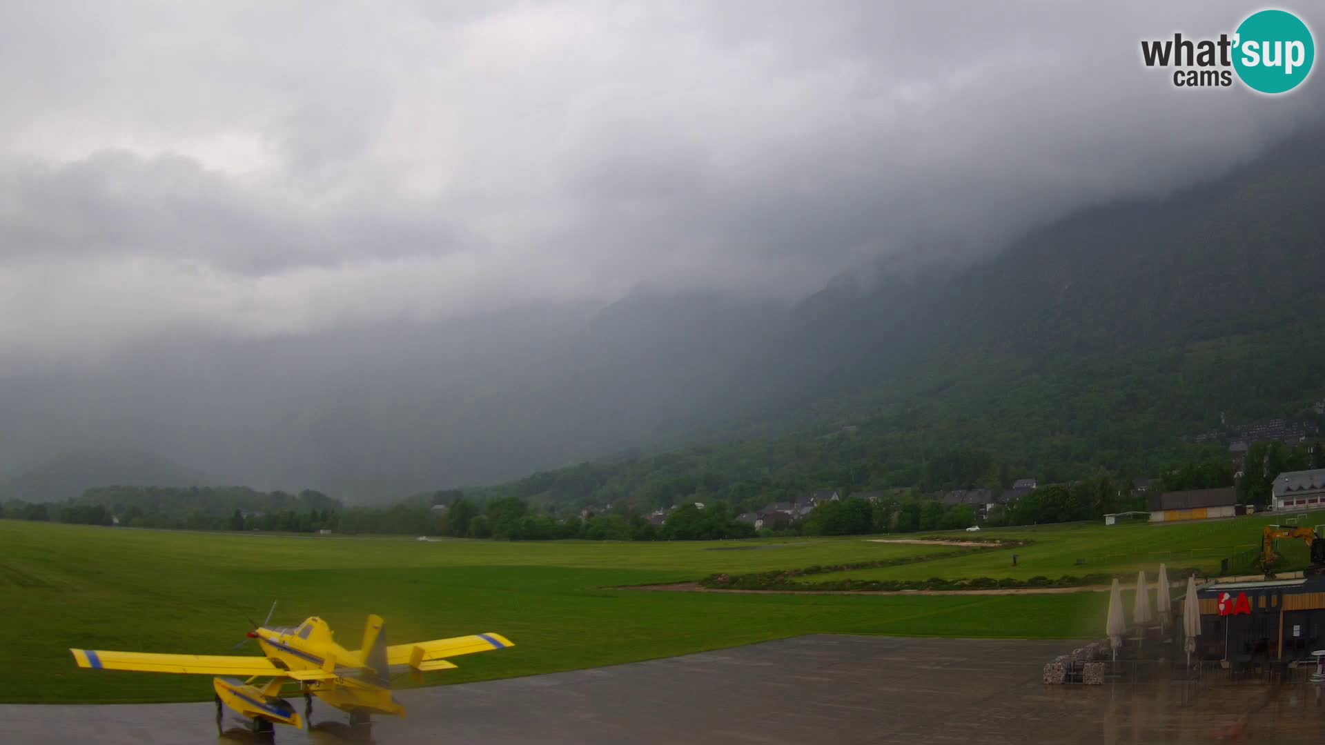 Webcam en direct Aéroport de Bovec – Vue sur Kanin